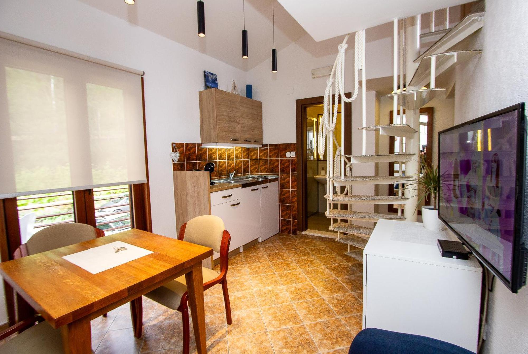 Guest House Jedro Petrovac エクステリア 写真